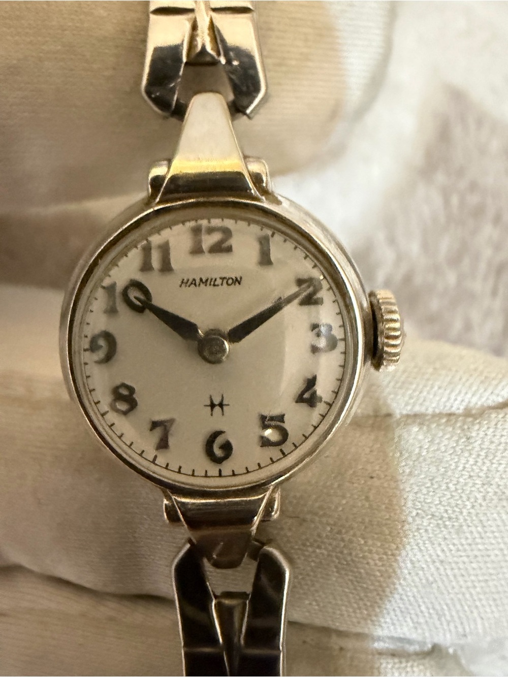 Vintage Hamilton Ladies Mechanical Watch – 10K Gold Filled Round Art Deco Case